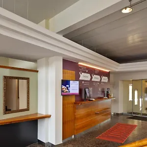 vizitați hotelul