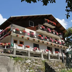 Relais Du Charvin Hotel